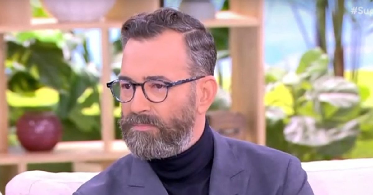 Άγγελος Μπράτης: «Πληγώθηκα από κάποια λόγια – Η τηλεοπτική παρουσία μας αλλάζει πολύ»