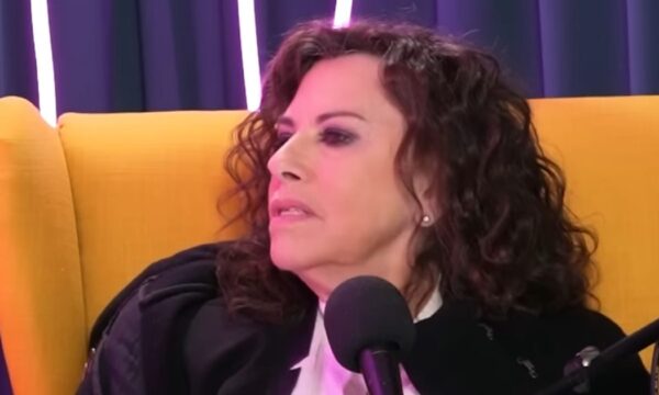 Ελευθερία Αρβανιτάκη: «Κάνω πλάκα στους ομοφοβικούς, με ανησυχεί τι θα δούμε στο μέλλον»