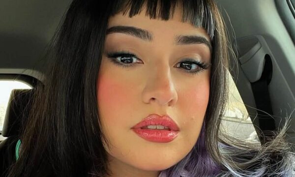 Baby Bangs: Αυτή είναι η νέα τάση που αντικαθιστά τις αφέλειες