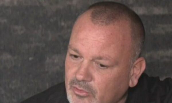 Δημήτρης Σκαρμούτσος: «Περισσότερο τους ένοιαξε όταν ξεκίνησα να παίρνω σκληρά ναρκωτικά»