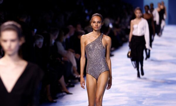 Οι φήμες ότι ο οίκος Dior αλλάζει σχεδιαστή όλο και φουντώνουν!