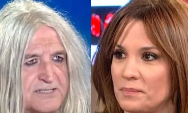Νίκη Λυμπεράκη: Απαντά για την viral συνάντηση με τον Νίκο Καρβέλα – «Ήξερα ότι δεν θα ήταν μια συνηθισμένη συνάντηση»