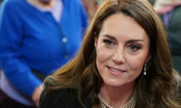 Kate Middleton: Το μήνυμα πίσω από τις κομψές πέρλες που διάλεξε στην χθεσινή της εμφάνιση