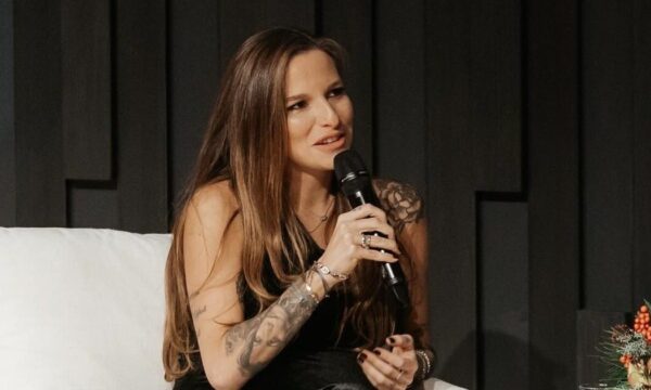 Εριέττα Κούρκουλου: «Κρίμα που η ανθρωπιά εκτιμάται από μια ανάρτηση» – Η αυστηρή απάντηση σε follower