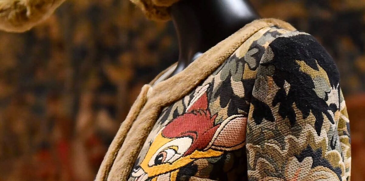 Louvre Couture”: Μια μεγάλη έκθεση μόδας «αναβιώνει» την ιστορία