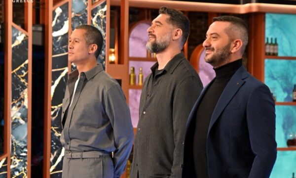 MasterChef: Σημαντική ανατροπή στην πρεμιέρα – «Δώστε μας τα κινητά σας τηλέφωνα»