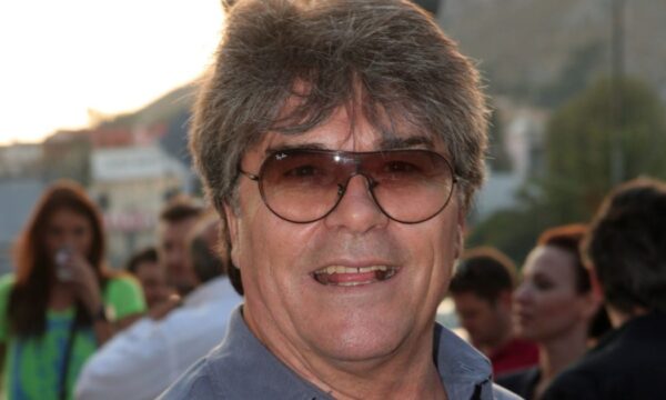 Πάνος Μιχαλόπουλος: Σπάνια εμφάνιση του ηθοποιού – Πώς είναι σήμερα στην ηλικία των 76 ετών