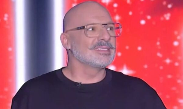 Νίκος Μουτσινάς: Ξαφνική παραίτηση από την εκπομπή του – Τι έγινε