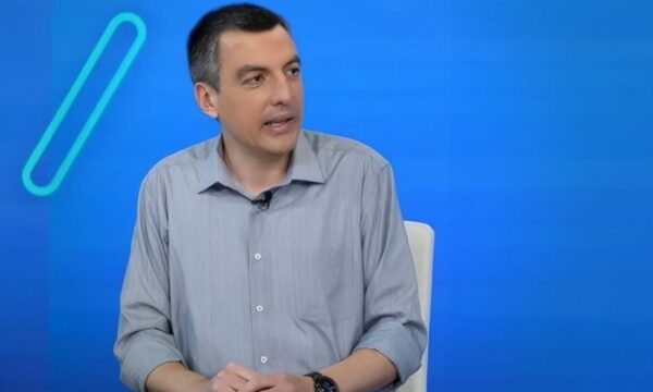 Κώστας Παπαχλιμίντζος σχετικά με την ΕΡΤ: “Ποτέ δεν υπήρξε η ελάχιστη παρέμβαση για οποιοδήποτε θέμα