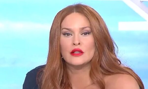 Σίσσυ Χρηστίδου: «Όταν επιλέγεις να δημοσιοποιήσεις ένα διαζύγιο, τα παιδιά αντιμετωπίζουν τις αποφάσεις που πήρες»