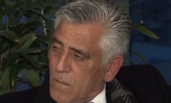 Πέτρος Ξεκούκης: «Τώρα που με ακούει η γυναίκα μου, θα πω αν ήμουν άπιστος;»