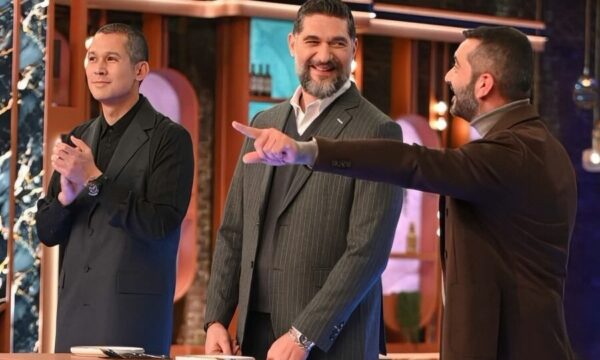 MasterChef 9: Ο μπορντό αρχηγός με όλα τα πλεονεκτήματα