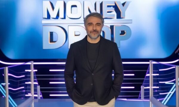 Εκτάκτως σήμερα το “Money Drop” – 25.000 ευρώ “κρέμονται” από μία απάντηση