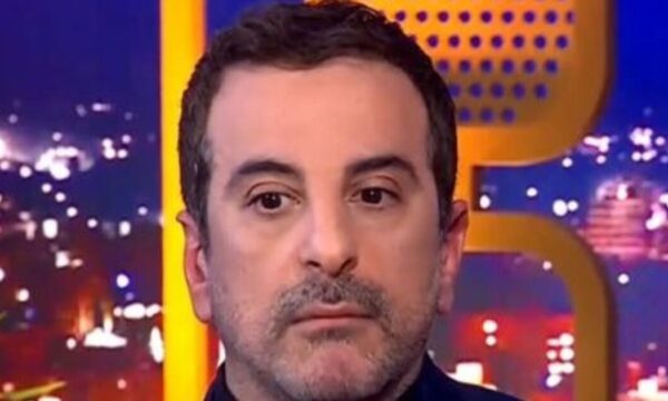 Στέλιος Κουδουνάρης: «Τραγουδίστρια μου ζήτησε να της χαρίσω φόρεμά μου και της είπα να έρθει να τραγουδήσει στα γενέθλιά μου τζάμπα»