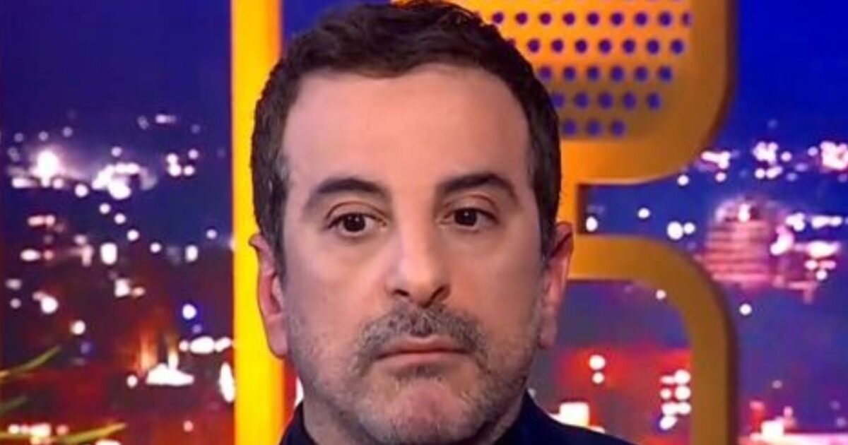 Στέλιος Κουδουνάρης: «Τραγουδίστρια μου ζήτησε να της χαρίσω φόρεμά μου και της είπα να έρθει να τραγουδήσει στα γενέθλιά μου τζάμπα»