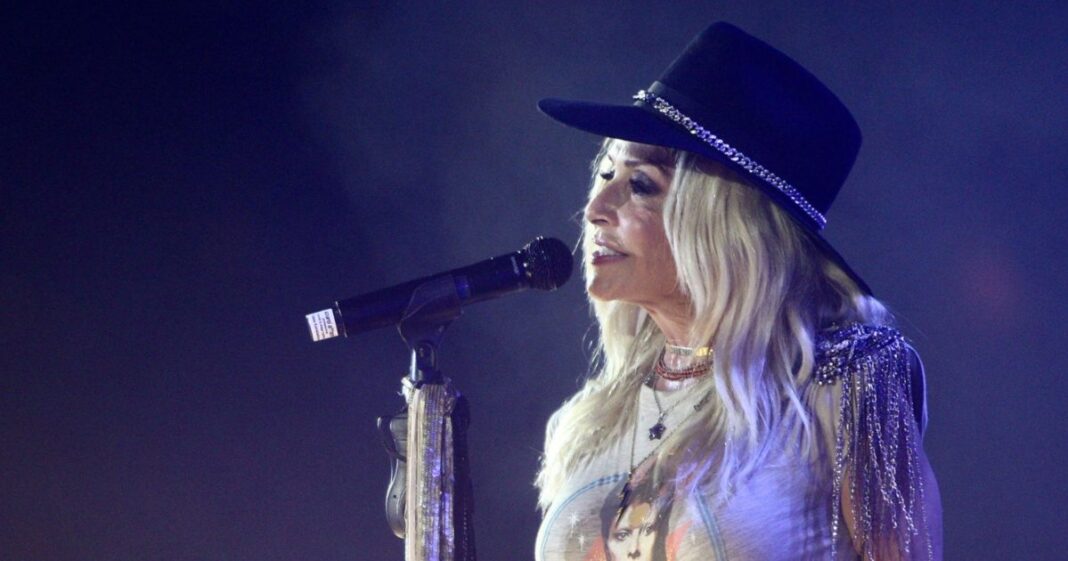 anna-vissi-8-1200x630