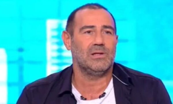 Αντώνης Κανάκης: Η έντονη ανάρτηση για την κακοποίηση του τρίχρονου Άγγελου – «Εύχομαι η κόλαση να είναι αληθινή»