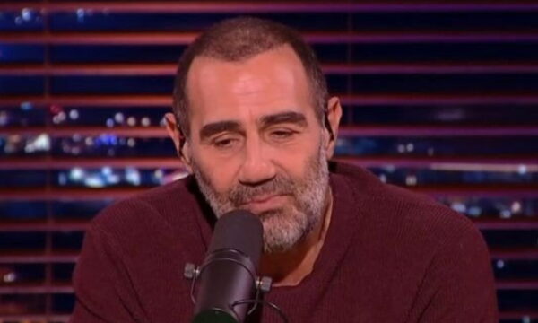 Αντώνης Κανάκης: Η τρυφερή εξομολόγηση για τον πατέρα του – «Έχω μετανιώσει που δεν πήγαμε μαζί ένα ταξίδι»