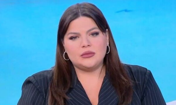 Δανάη Μπάρκα για Τέμπη: «Έβλεπα ανθρώπους “παγωμένους” που δεν ήξεραν πως να αντιδράσουν, ήταν σοκαριστικό»