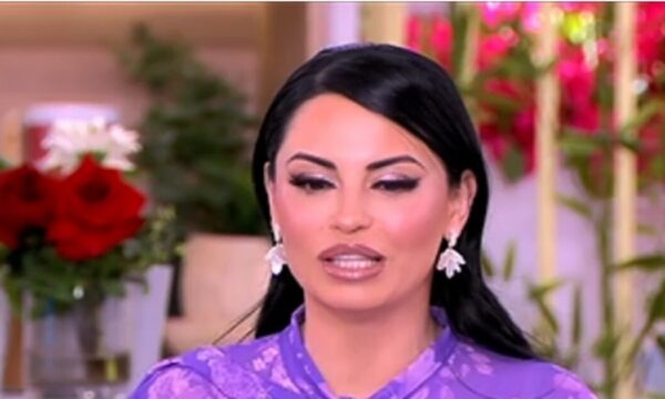 Δήμητρα Αλεξανδράκη: «Ξεκινάω ένα “ταξίδι” με την υγεία μου – Έκανα νευροανάδραση στο κεφάλι»