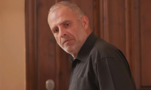 Η Γη της Ελιάς: Σφοδρός καβγάς Κουράκου – Στάθη