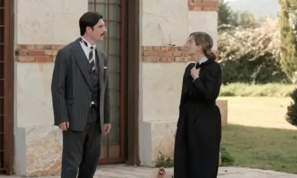 Grand Hotel: Η Ελένη υπόσχεται να εκδικηθεί τον Ρήγα