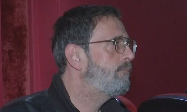 Λεωνίδας Κακούρης: «Ένιωσα αμήχανα όταν με αναγνώρισαν πρώτη φορά στον δρόμο – Κολακεύτηκα, αλλά δεν σήμαινε και τίποτα»