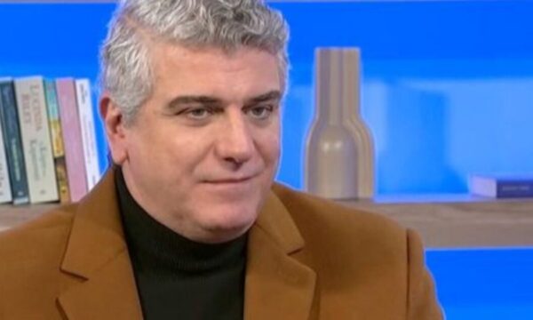 Βλαδίμηρος Κυριακίδης για Ιορδανίδη – Κρονάκη: «Αυτό που κάνετε είναι δύσκολο, έχετε κρίση»
