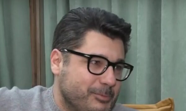 Λάμπρος Κωνσταντάρας: «Είχαν γράψει ότι προσπαθούσα να προσελκύσω νεαρές τραγουδίστριες με σκοπό να τις παρασύρω στο κρεβάτι μου»