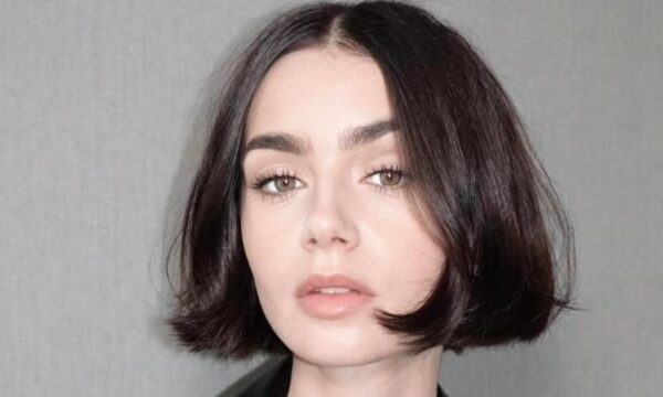 Lily Collins: Η shimmer σκιά στα μάτια της είναι vintage και