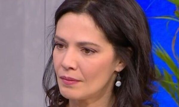 Μαριλίτα Λαμπροπούλου: «Αναλωνόμαστε στο κουτσομπολιό, ας μην κοιτάμε τις ζωές των άλλων»