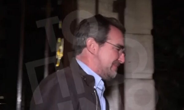 Νικόλαος Ντε Γκρες: «Είναι όλα έτοιμα για τον γάμο με τη Χρυσή Βαρδινογιάννη» – Το χαλί και οι θέσεις των καλεσμένων