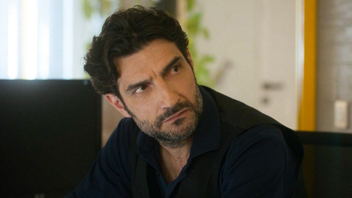 Παιχνίδια εκδίκησης: Ο Άγης πιστεύει πως η Μαρίνα τον απατάει