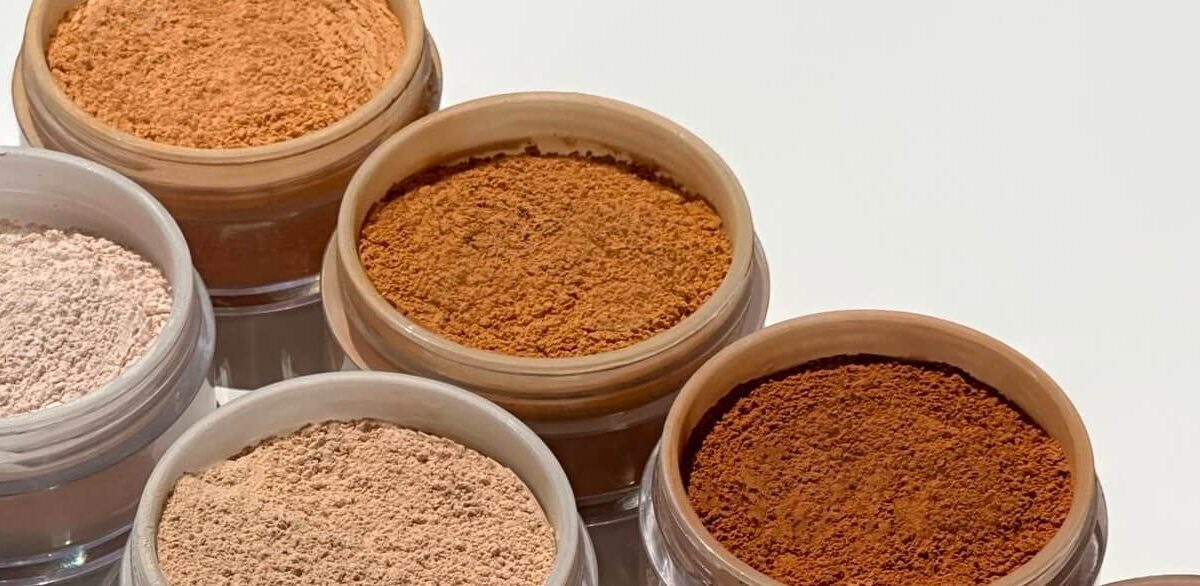 Setting Powder: Τελικά ποια είναι η σωστή πούδρα για κάθε επιδερμίδα;