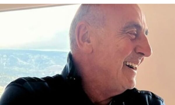 Γιώργος Βουλγαράκης: Απέκτησε εγγονό – Η πρώτη φωτογραφία αγκαλιά με το μωρό