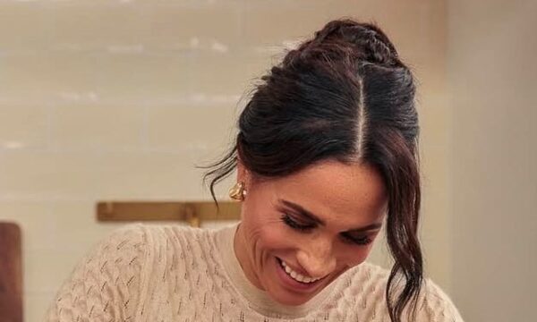 Η DIY ρουτίνα περιποίησης της Meghan Markle μπορεί να προκαλέσει εγκαύματα – “Μην το δοκιμάσετε στο σπίτι”, προειδοποιούν οι ειδικοί