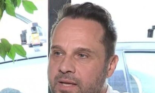Μέμος Μπεγνής: «Νομίζω η μονογαμία και η αφοσίωση σε έναν άνθρωπο είναι κατάλοιπα μιας παλιάς κοινωνίας και παλιών νοοτροπιών»