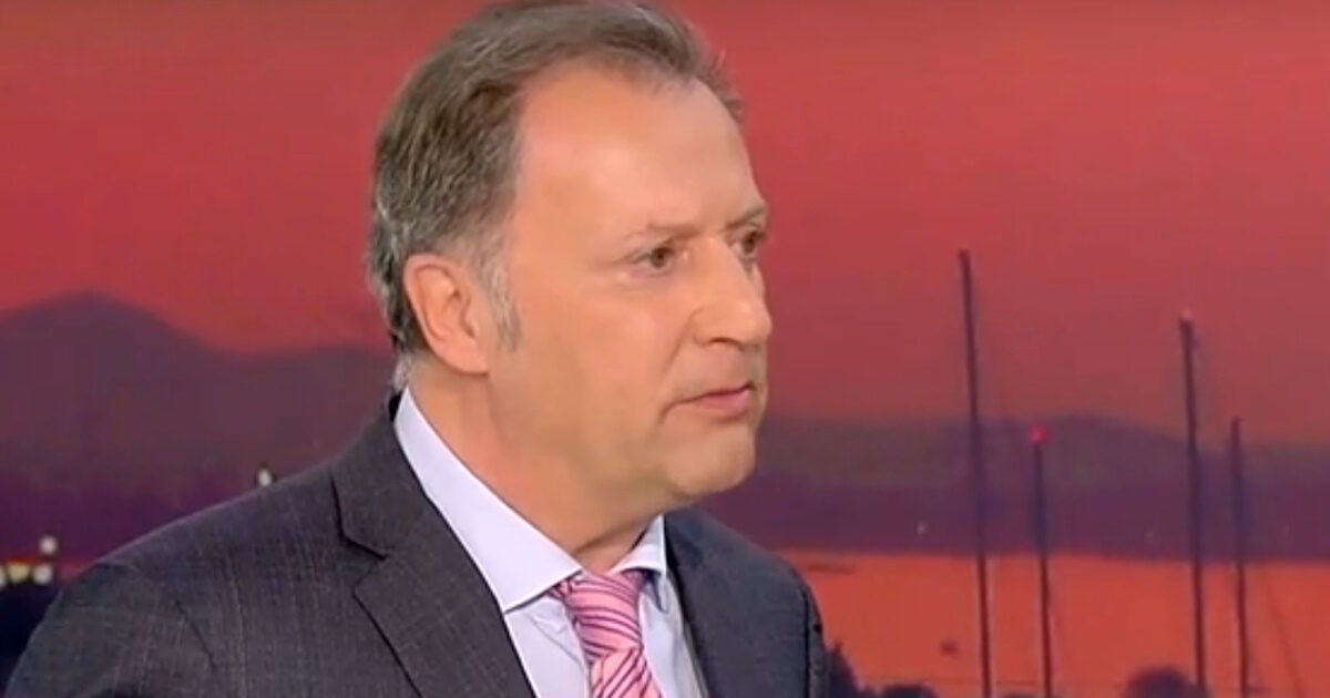 Δημήτρης Οικονόμου: «Σκέψου τον εαυτό σου σε ένα καροτσάκι, ίσως είναι καλύτερη περίπτωση να είσαι νεκρός»