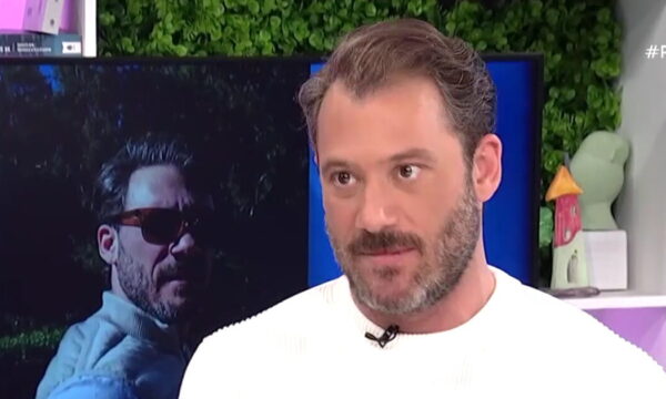 Αντίνοος Αλμπάνης: «Είχα κάνει ένα tweet που ενόχλησε πάρα πολύ κόσμο, στεναχωρήθηκα»
