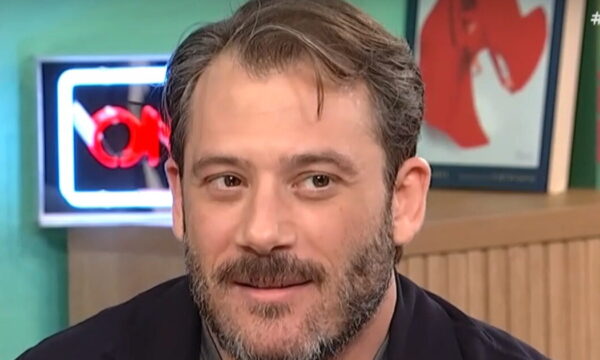 Αντίνοος Αλμπάνης: Αμηχανία στον αέρα του «Στούντιο 4» όταν ρωτήθηκε για την 4η σεζόν του Maestro