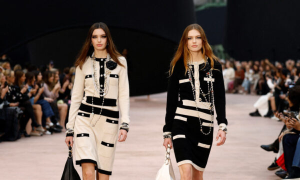 Chanel: Ο γαλλικός οίκος ετοιμάζεται να γράψει νέο κεφάλαιο στην ιστορία του τιμώντας την παράδοσή του