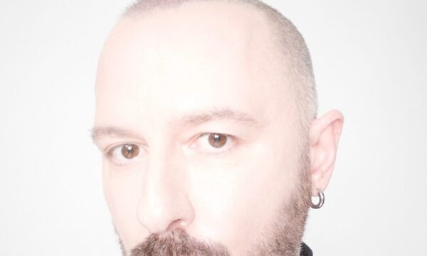 Demn: Είναι ο νέος Creative Director του οίκου Gucci  αφήνοντας την Balenciaga μετά από 10 χρόνια