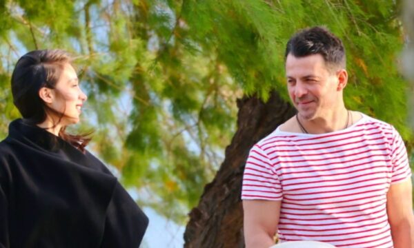 Δήμητρα Βαμβακούση: Στο γήπεδο με την κόρη της για να παρακολουθήσουν τον Γιώργο Αγγελόπουλο – Βίντεο