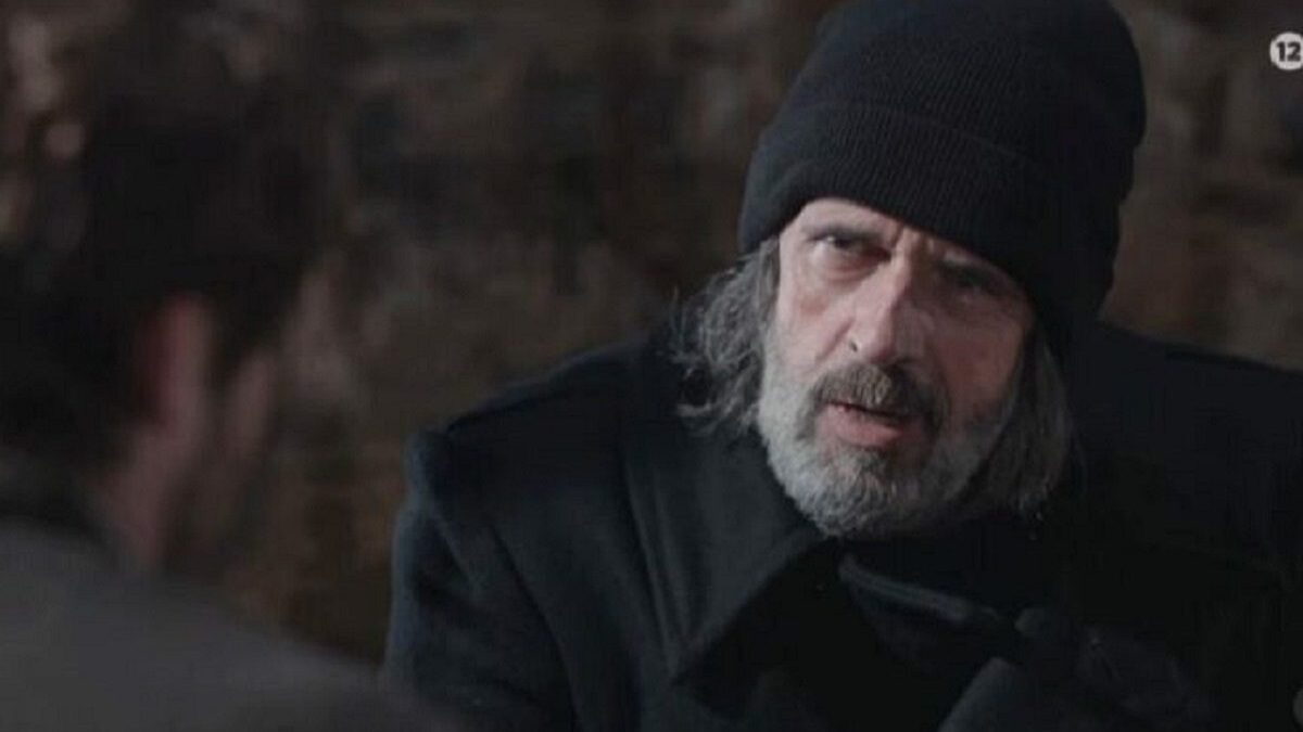 Grand hotel: Ο Ιάκωβος αρχίζει την επίθεση