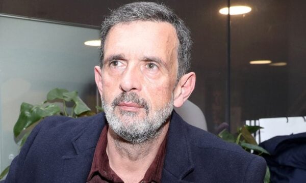 Λεωνίδας Κακούρης: Η εξομολόγηση για τον 14χρονο γιο του – «Δεν έχω συμφιλιωθεί με την απόφασή του να ασχοληθεί με την υποκριτική»