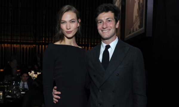 Έγκυος η Karlie Kloss – Περιμένει το τρίτο της παιδί