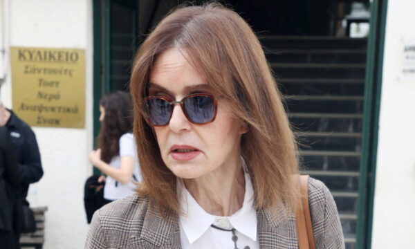Κάτια Δανδουλάκη: Απαντά πρώτη φορά στο αν της επιβλήθηκε πρόστιμο για την απουσία της από τη δίκη του Πέτρου Φιλιππίδη