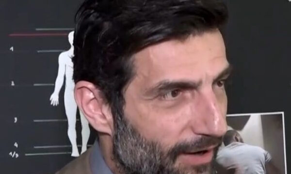 Νίκος Κουρής: «Δε νομίζω ότι έχω δώσει τροφή για να ασχολούνται με την προσωπική μου ζωή»