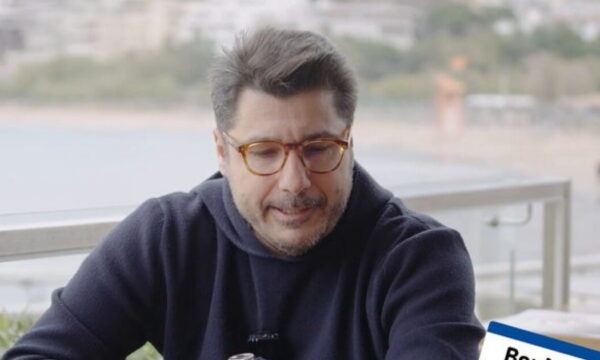 Λάμπρος Κωνσταντάρας για τον παππού του: «Ήθελε να προλάβει να μας κάνει όλα τα χατίρια γιατί διαισθανόταν ότι δεν θα μας ζήσει πολύ»