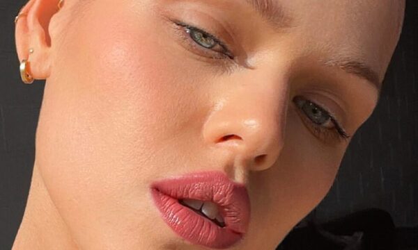 Το «MAGA Makeup» trend στο TikTok: Σάτιρα ή bullying;